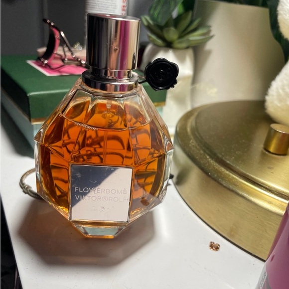 Flowerbomb Viktor & Rolf - Picture 5 of 5